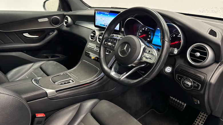 Mercedes-Benz GLC 220d 4Matic AMG Line 5dr 9G-Tronic Diesel Estate
